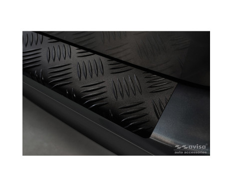 Matte Black Aluminum Rear Bumper Protector suitable for Mercedes Vito & V-Class 2014-2019 & Facelift, Image 5