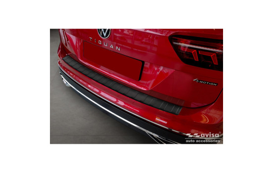 Matte black stainless steel rear bumper protector for Volkswagen Tiguan II / Allspace incl. Facelift & RL