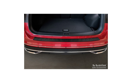 Matte black stainless steel rear bumper protector for Volkswagen Tiguan II / Allspace incl. Facelift & RL, Image 4