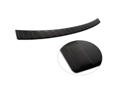 Matte black stainless steel rear bumper protector for Volkswagen Tiguan II / Allspace incl. Facelift & RL, Image 6