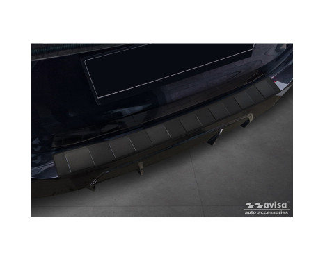 Matte black stainless steel rear bumper protector suitable for BMW 3 Series Touring (G21) Facelift 2022 - with M-Package, Image 2