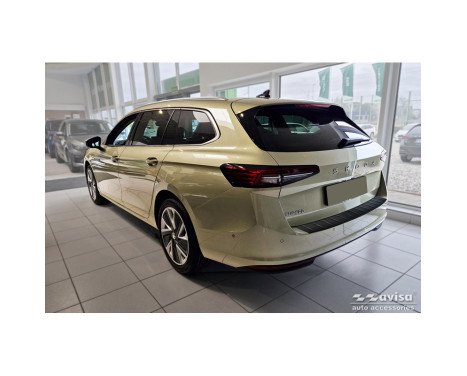 Matte black stainless steel rear bumper protector suitable for Skoda Superb IV Combi 2023- 'Ribs', Image 5