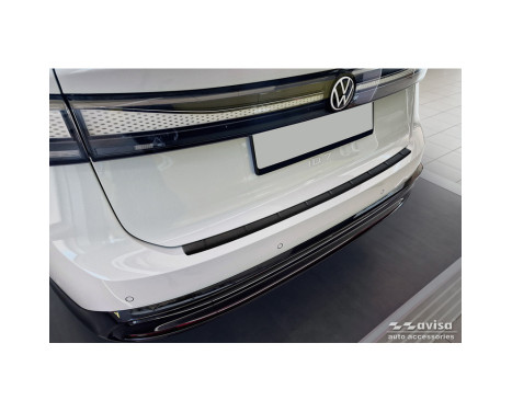 Matte black stainless steel rear bumper protector suitable for Volkswagen ID.7 2023- 'Ribs'