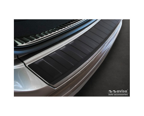 Matte black stainless steel Rear bumper protector suitable for Volvo XC60 Facelift 2013-2017 'Ribs', Image 3