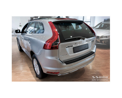 Matte black stainless steel Rear bumper protector suitable for Volvo XC60 Facelift 2013-2017 'Ribs', Image 5