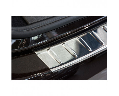 RVS Rear bumper protector BMW 2-Series F46 Gran Tourer 2015- 'Ribs', Image 3