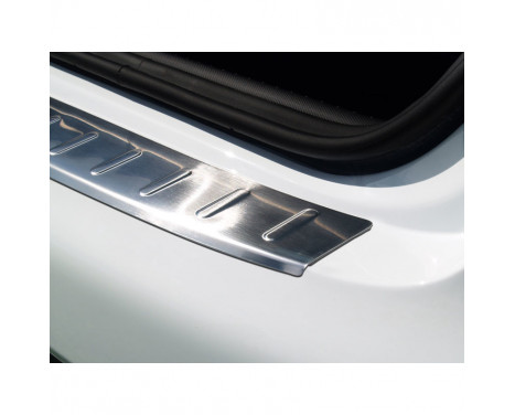 RVS Rear bumper protector Renault Clio IV 5-door 2013- 'Ribs', Image 3