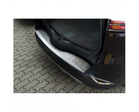 RVS rear bumper protector Renault Espace 2015- 'Ribs', Image 6