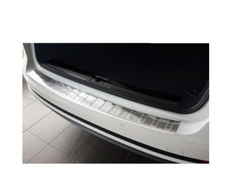 Stainless steel bumper protector suitable for Audi A4 B9 Avant 2015- 'Ribs'
