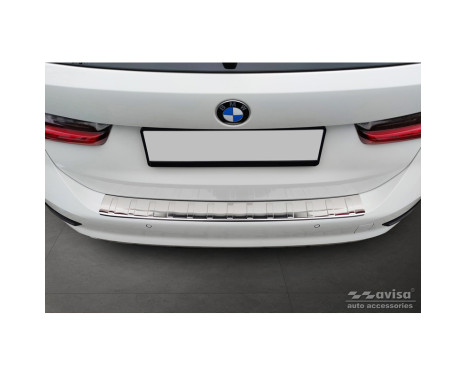 Stainless steel bumper protector suitable for BMW 3-Series G21 Touring 2019-2022 'Ribs', Image 2