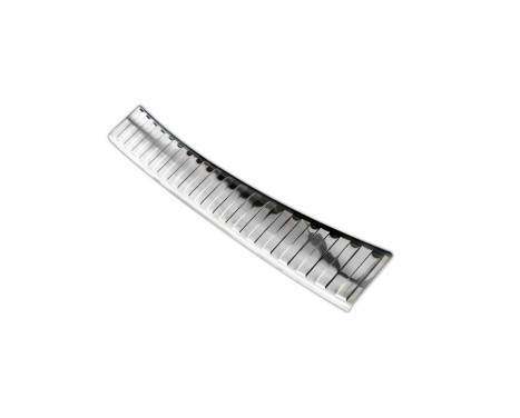 Stainless steel bumper protector suitable for BMW 5-Series F11 Touring 2010-2017 'Ribs', Image 5