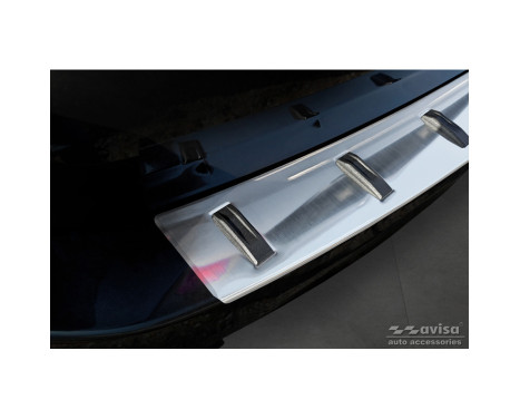 Stainless steel bumper protector suitable for BMW 5-Series (F11) Touring 2011-2013 & Facelift 2013-2017 'STR, Image 4