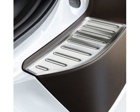 Stainless steel bumper protector suitable for Citroën C4 Cactus 2014- 'Ribs', Image 2
