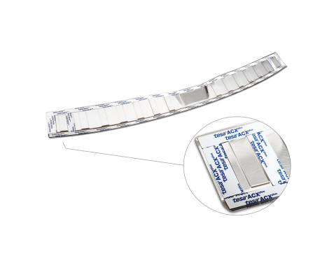 Stainless steel bumper protector suitable for Dacia Spring 2020- 'Ribs', Image 8