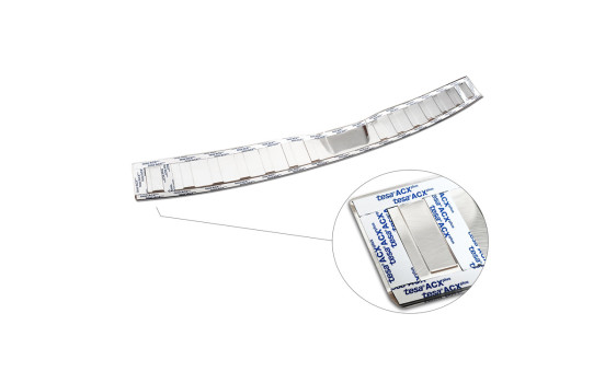 Stainless steel bumper protector suitable for Dacia Spring 2020- 'Ribs', Image 8