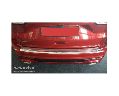 Stainless steel bumper protector suitable for Ford Kuga III ST-Line 2019- 'Ribs', Image 4