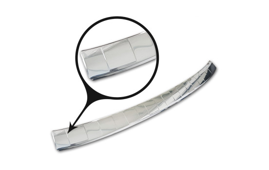 Stainless steel bumper protector suitable for Ford Kuga III ST-Line 2019- 'Ribs', Image 6