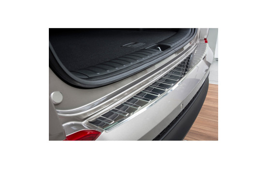 Stainless steel bumper protector suitable for Hyundai Tucson 2015- 'Ribs'