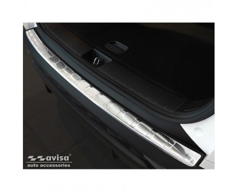 Stainless steel bumper protector suitable for Hyundai Tucson 2020- 'Ribs', Image 3