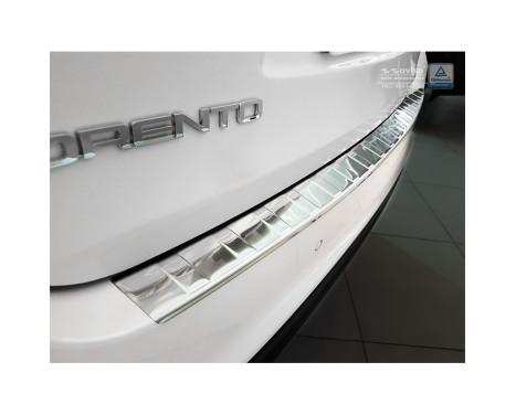 Stainless steel bumper protector suitable for Kia Sorento III Facelift 2017- 'Ribs', Image 3