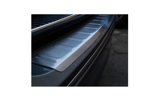 Stainless steel bumper protector suitable for Mercedes C-Class W204 2007-2011 'Ribs', Image 4