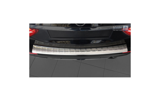 Stainless steel bumper protector suitable for Mercedes E-Class W213 Kombi 2016- 'Ribs', Image 2