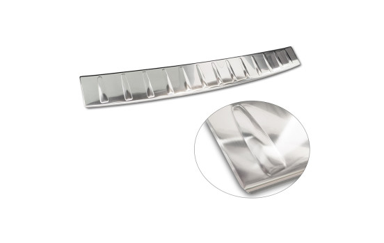 Stainless steel bumper protector suitable for Mercedes EQS SUV (X296) 2022- 'Ribs', Image 6
