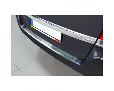 Stainless steel bumper protector suitable for Opel Zafira B 2010-2012 'Ribs'