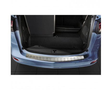Stainless steel bumper protector suitable for Opel Zafira C 2012- 'Ribs', Image 2