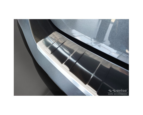 Stainless steel bumper protector suitable for Peugeot 308 III SW 2021- 'Ribs', Image 5