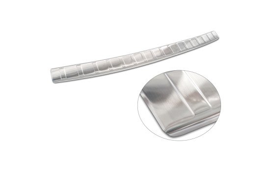 Stainless steel bumper protector suitable for Peugeot 308 III SW 2021- 'Ribs', Image 7