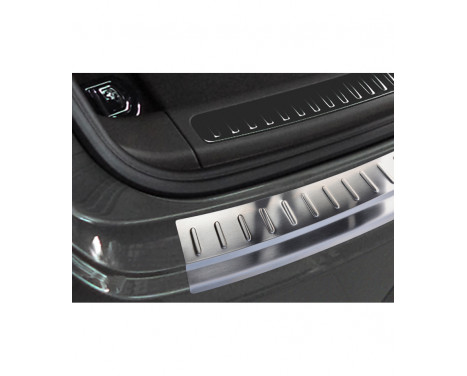 Stainless steel bumper protector suitable for Porsche Macan 2013- 'Ribs', Image 3