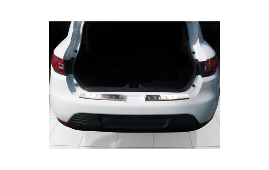 Stainless steel bumper protector suitable for Renault Clio IV 5-door 2013- 'Ribs'
