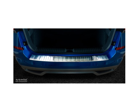 Stainless steel bumper protector suitable for Skoda Kamiq 2019- 'Ribs', Image 2