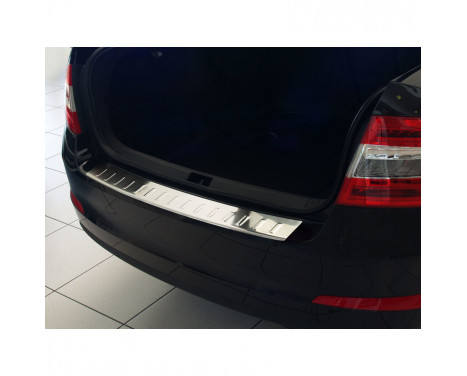 Stainless steel bumper protector suitable for Skoda Octavia III sedan 2013- 'Ribs', Image 2