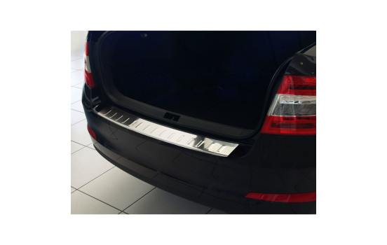 Stainless steel bumper protector suitable for Skoda Octavia III sedan 2013- 'Ribs', Image 2