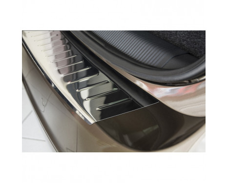Stainless steel bumper protector suitable for Skoda Yeti City 2013- 'Ribs', Image 2