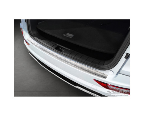 Stainless steel bumper protector suitable for Ssangyong Rexton (YK) Facelift 2021- 'Ribs', Image 2