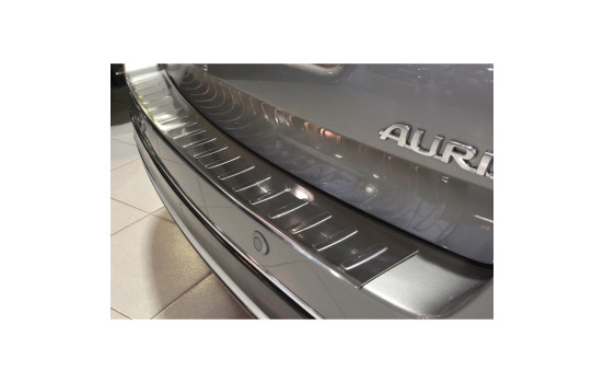 Stainless steel bumper protector suitable for Toyota Auris Touring Sports 2013-2015 'Ribs'