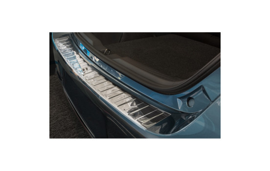 Stainless steel bumper protector suitable for Toyota Auris Touring Sports 2015- 'Ribs'