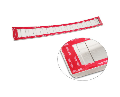 Stainless steel bumper protector suitable for Toyota Aygo X 2022- 'Ribs', Image 7