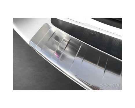 Stainless steel bumper protector suitable for Toyota RAV-4 III 2005-2008 & FL 2008-2012 'Ribs', Image 5