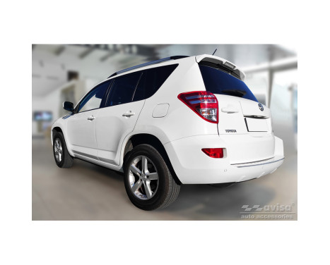 Stainless steel bumper protector suitable for Toyota RAV-4 III 2005-2008 & FL 2008-2012 'Ribs', Image 6