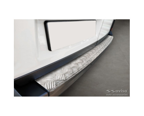 Stainless steel bumper protector suitable for Volkswagen Crafter & MAN TGE 2017- 'Riffled' ('XL' ver