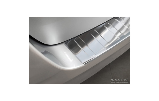 Stainless steel bumper protector suitable for Volkswagen Multivan T7 2021- - 'Ribs', Image 4