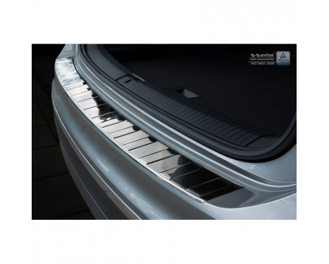 Stainless steel bumper protector suitable for Volkswagen Tiguan II 2016- 'Ribs', Image 2