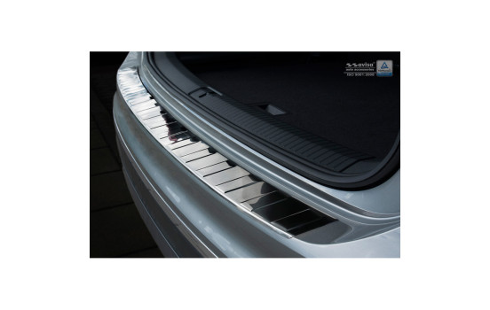 Stainless steel bumper protector suitable for Volkswagen Tiguan II 2016- 'Ribs', Image 2