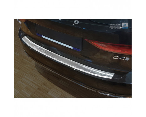 Stainless steel bumper protector suitable for Volvo V90 9/2016- 'Ribs'