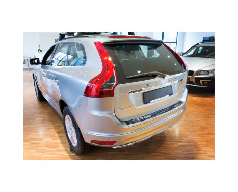 Stainless steel bumper protector suitable for Volvo XC60 2013- 'Ribs', Image 6
