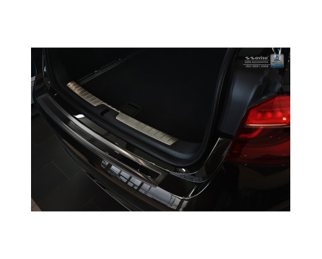 Stainless steel rear bumper protector 'Deluxe' BMW X6 F16 2014- Black / Black Carbon, Image 2